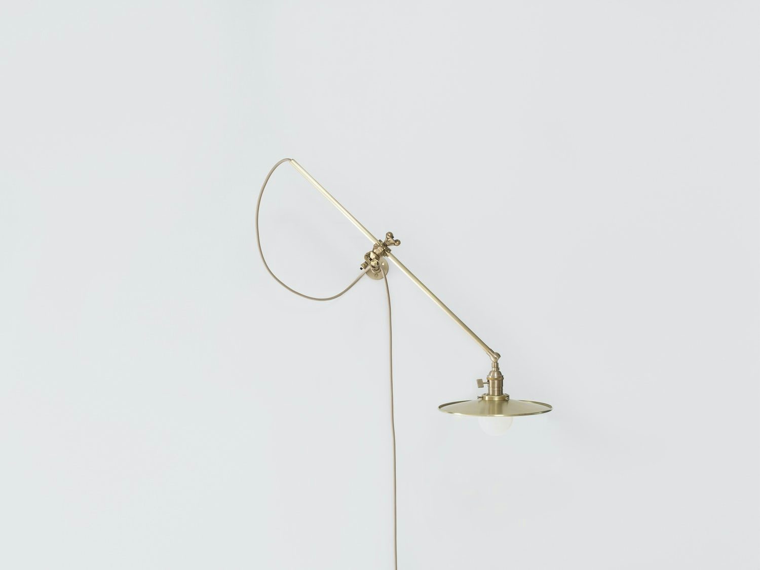 gallery image for Brass-Wall-Lamp_Down