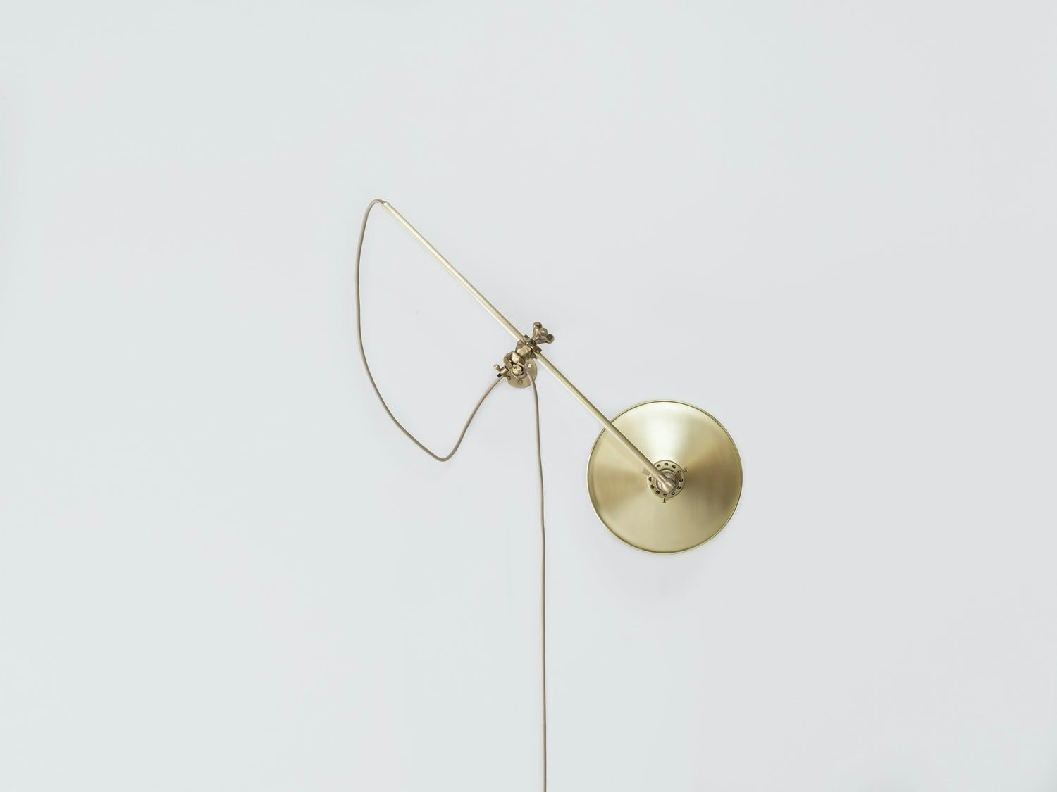 gallery image for Brass-Wall-Lamp_Middle