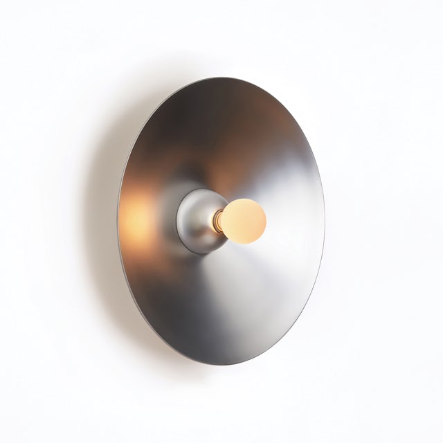gallery image for MONUMENTAL_SCONCE_GALLERY_02